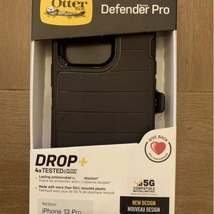 New OtterBox Defender Series Pro Case for Apple iPhone 13 Pro Black